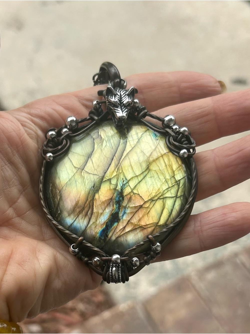 LABRADORITE POWER NECKLACE🌕🐺